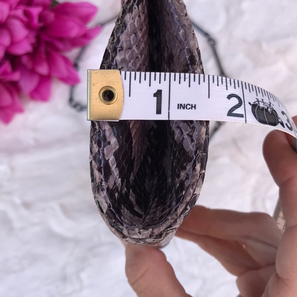 🎉Host Pick🎉 NWOT Via Spiga clutch - Picture 6 of 7